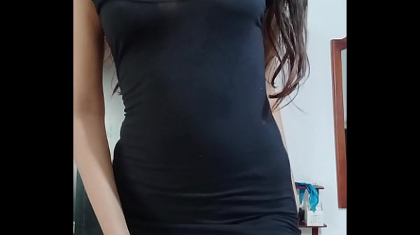 Secretaria seduce a su_jefe en_reunión_por llamada Mira lo que_pasa