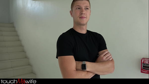 Touchmywife milf wife fucks young stud on spring break reagan foxx 