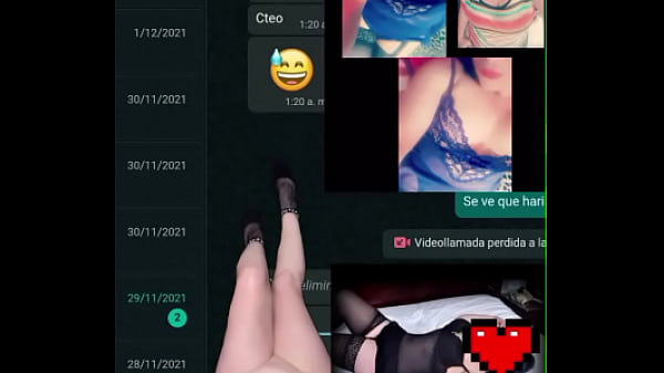 Mi t&iacute;a hablando cachonda