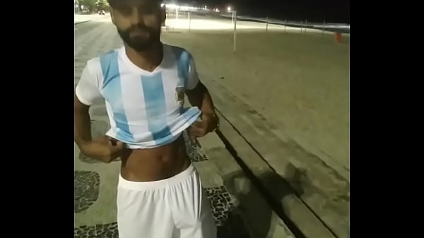 Play MP4 - Sai na rua que te pego