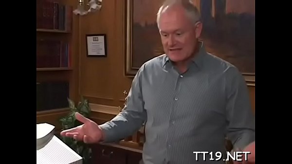 Hawt teen gives pov oral-sex 