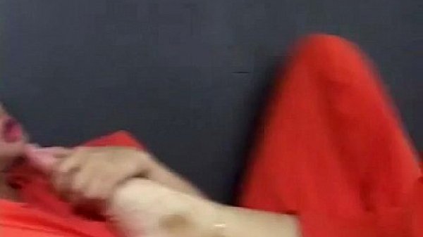 Busty feet loving girls 