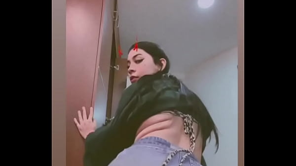 Play MP4 - Pelada H moviendo el culo  Guayaquil Ecuador