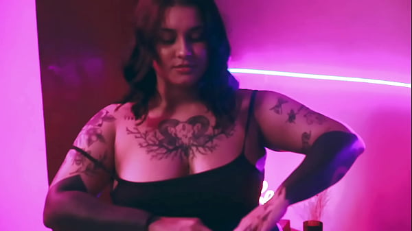 Nonton These 3 Girls Playing With Feet Will Be The Most Beautiful Thing You Will See Today thumbnail