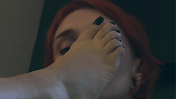 Play MP4 - This Bitch Controls You With Her Pussy And Feet