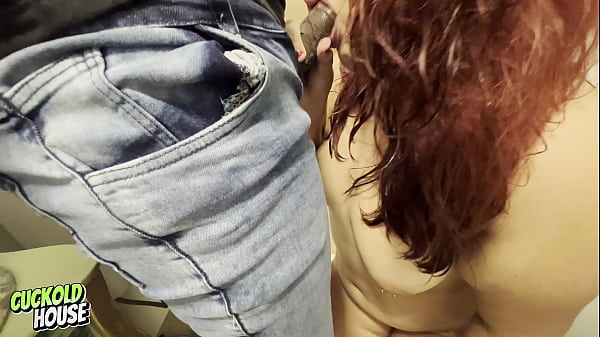 Noiva Infiel Paga Gorjeta De Eletricista Que Consertou Chuveiro Queimado Sexo thumbnail