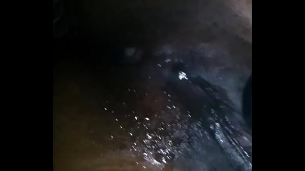 Play MP4 - SQURTING LIKE A