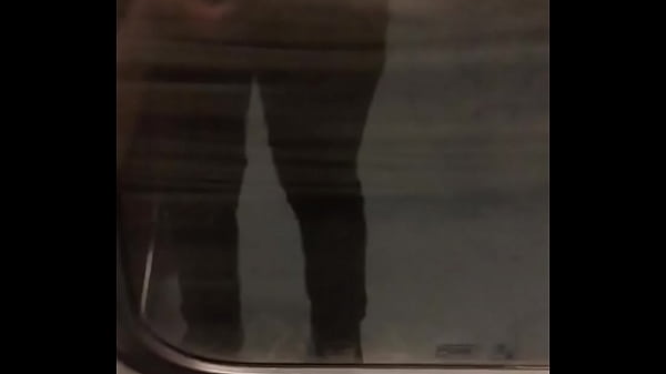 Me masturban en el metro 