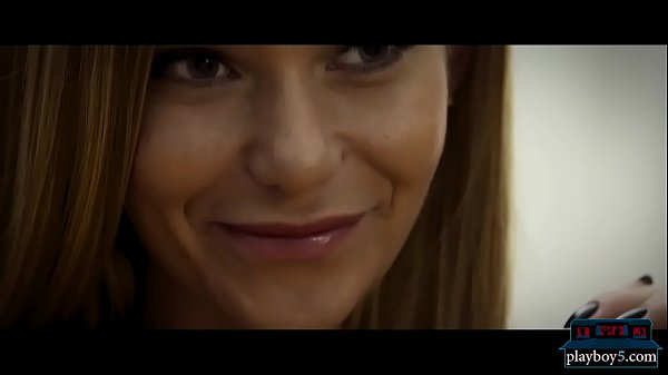 Play MP4 - Russian busty MILF Subil Arch fucks after a game of chess