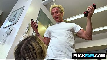 Wtf tiny gamer gets blowjob