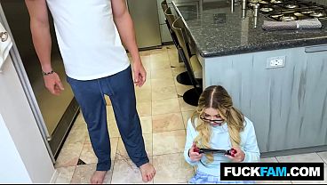 Wtf tiny gamer gets blowjob