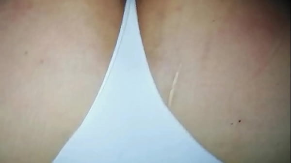 Play MP4 - Escapada con mi costurera