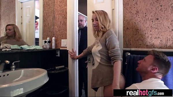 Superb GFbailey_brooke Like To Show On Cam Her Sex Skills video_07