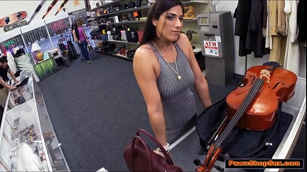 Brazilian MILF sells big_instrument for a big cock