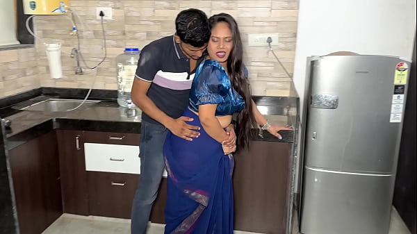 Play MP4 - Wife wanted to call her boyfriend home