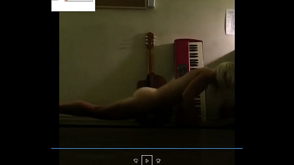 old woman doingexercise