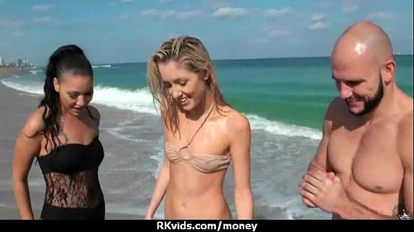 Amateur girl likes to_suck cock for cash 20