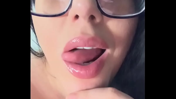 Play MP4 - Watch me fuck my tits then clean my hole