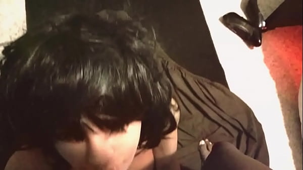 Play MP4 - Quick BJ with Real Sex Doll Lips