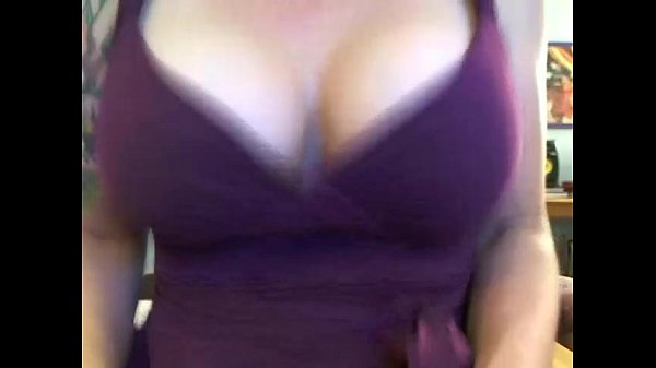 Big boobs shaking horny webcamslut