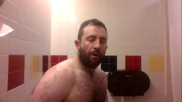 Play MP4 - robertjm jacking off for a bit