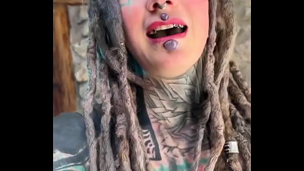 If you are a content creator with the similar follower size then me or if you have contact to a big xxx production or you 