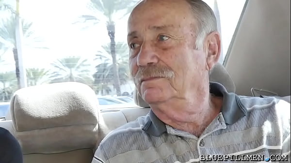 Play MP4 - Let's party you of bitches&excl;