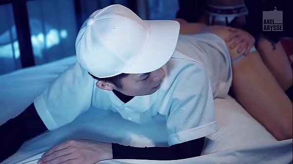 Play MP4 - Japanese twink gets fucked and fisted