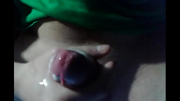 Play MP4 - Acabada mientro miro sus fotos y videos