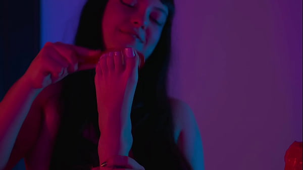 Play MP4 - Now Her Little Feet Belong Exclusively To Miss Bimby