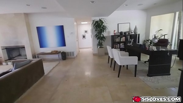 Nonton Horny Hottie Bailey Brooke Loves Fucking thumbnail