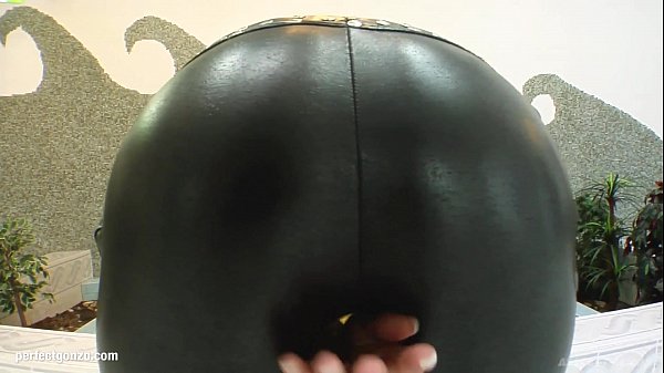 Play MP4 - Rough anal hardcore sex with Carla Cox from Ass Traffic