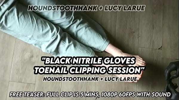 Nonton Black Nitrile Gloves Toenail Clipping Session thumbnail