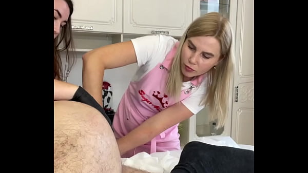 Play MP4 - During a shaving lesson&comma; a client Cumshot on my student