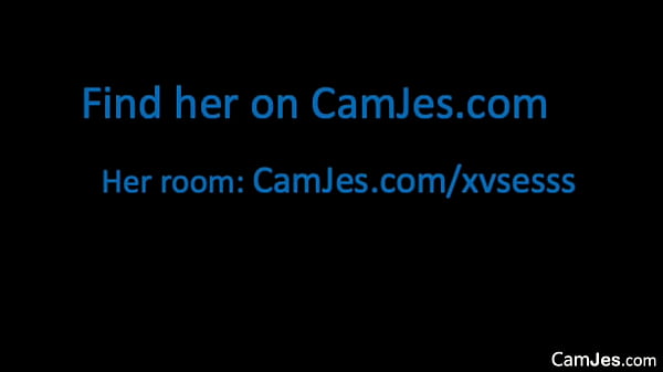 Nonton Horny Amateur Kiss Her Tits While Masturbating thumbnail