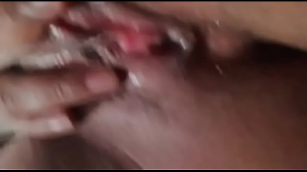 Play MP4 - Mi morrita viniendose a chorros