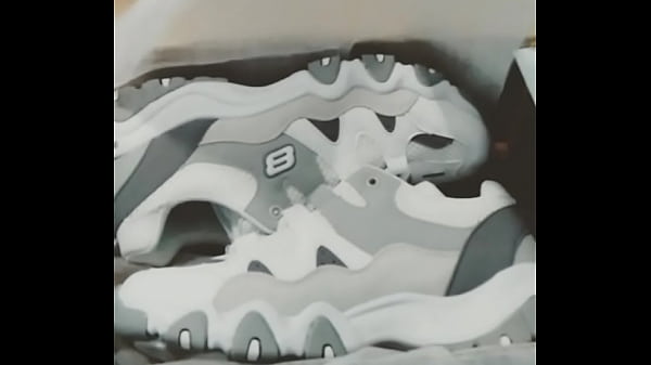 VID 39830627 145251 177