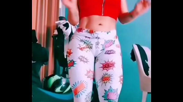 Delicioso cameltoe de putita rica
