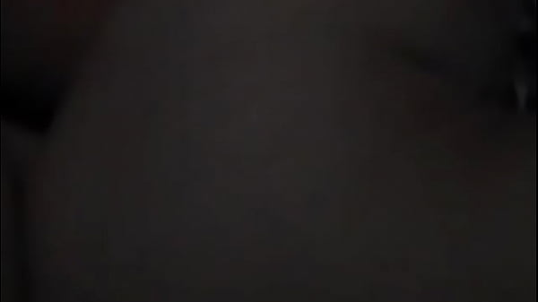 Play MP4 - cogiendo en su casa y entregando el culo de costadito