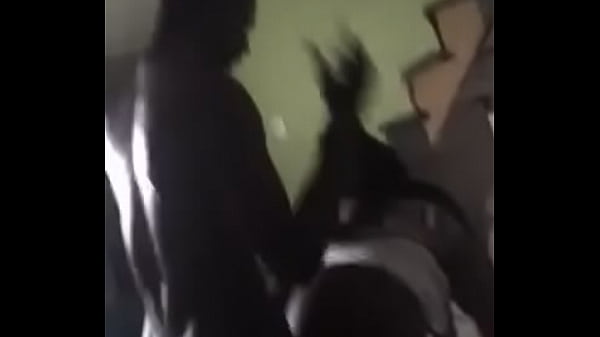 Play MP4 - video-1440650521&period;mp4