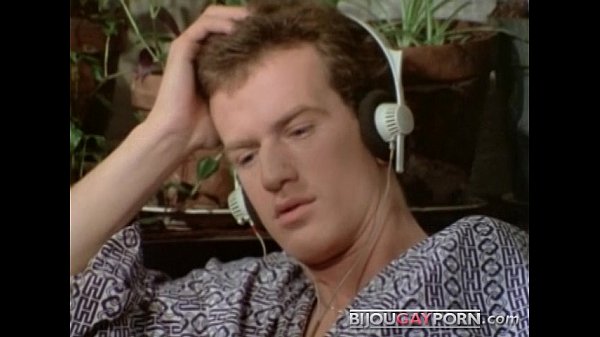 Play MP4 - Rough Orgy Scene from BALLET DOWN THE HIGHWAY &lpar;1975&rpar;