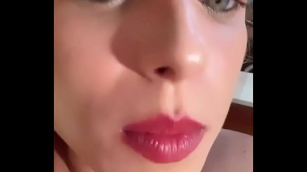 N&atilde;o sei se j&aacute; postei esse aqui mas t&aacute; uma gra&ccedil;a ent&atilde;o t&aacute; valendo agora posso apagar do celular boa noite 