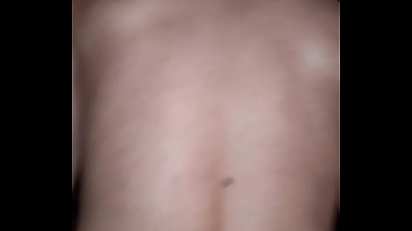 Cachando un pata en ba&ntilde;o publico 