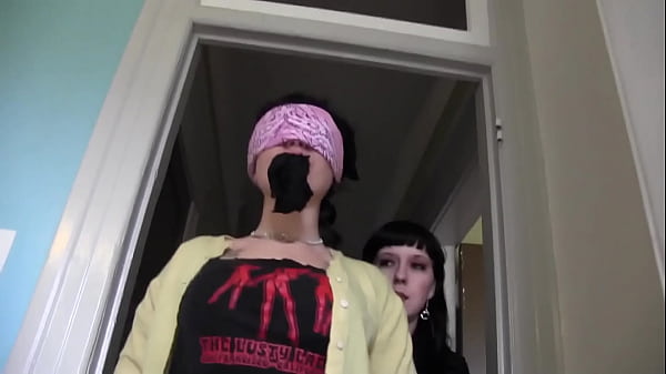 Nonton True Sapphic Love Between Nerine Mechanique And Her Lover Two Milfs With Firm Breasts Enjoy Licking Pussy thumbnail