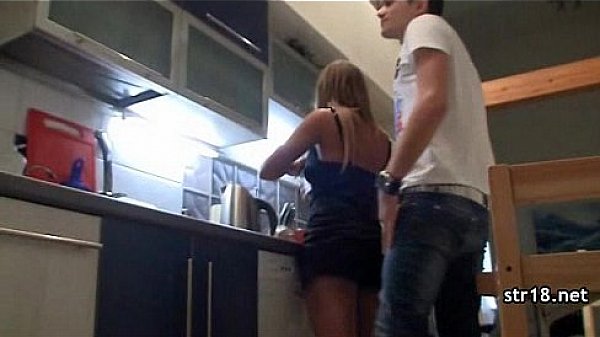 Nonton Amateur Couple Sextape 18 Yo Teen thumbnail