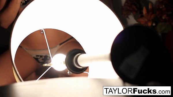 Hot brunette rubs one out 