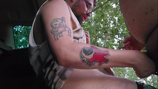 Play MP4 - Hairy bear gives me a cruising handjob until I cum