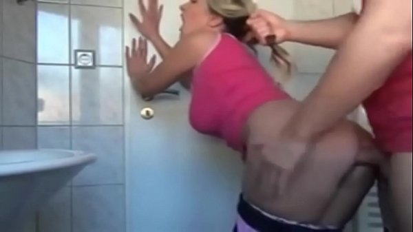 Chubby Girlfriend Sucking Cock Milf_Facial