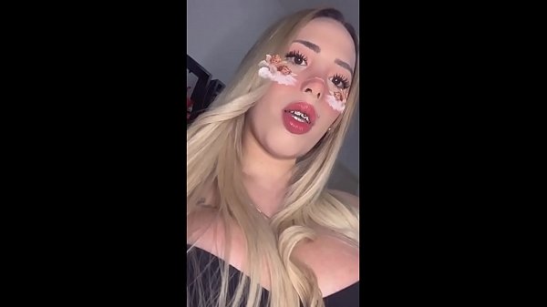 T-girls love what they do and they have fun while fuck 