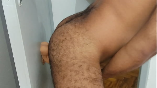 Macho Dotado Levando Rola No Cu thumbnail